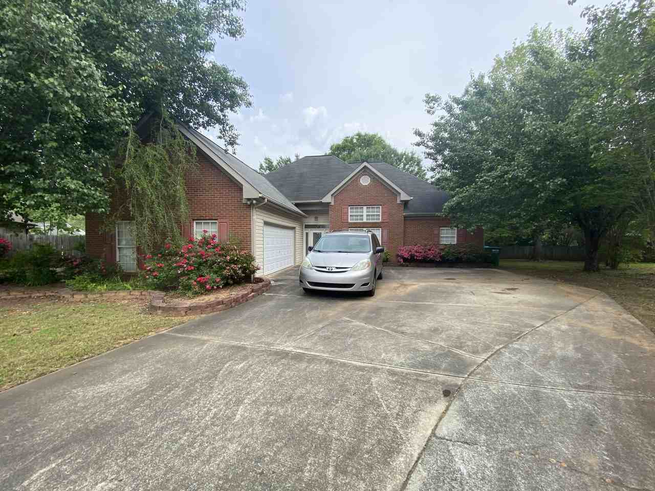 245 Fairview Cir