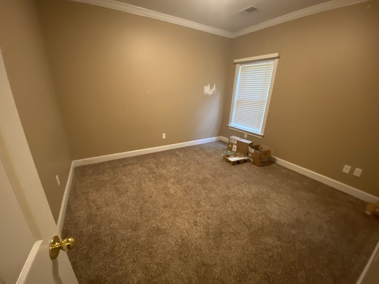 245 Fairview Cir - Photo 7 of 13