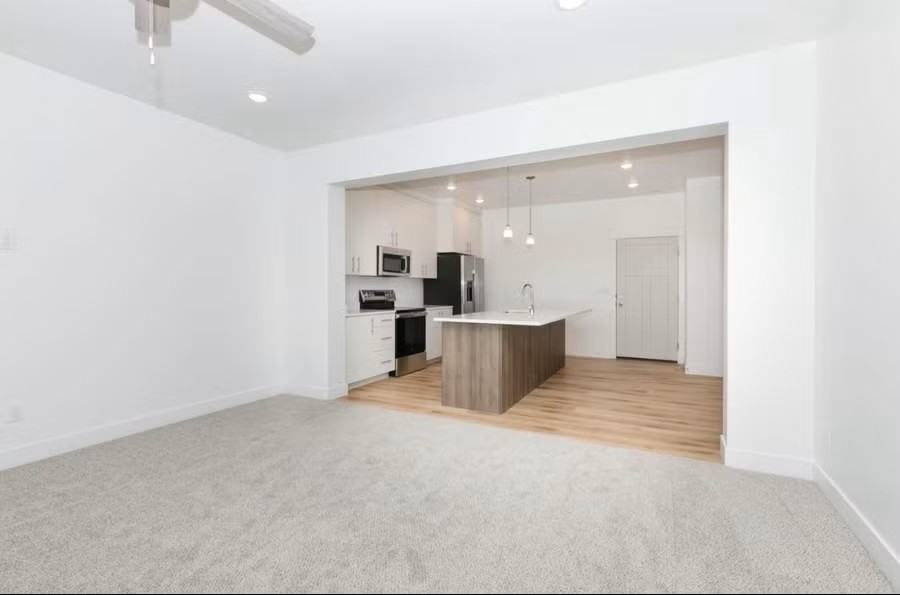 3376 S 1010 W - Photo 3 of 23