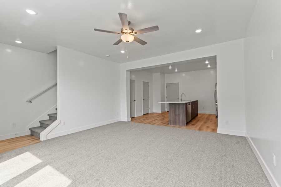 3376 S 1010 W - Photo 4 of 23