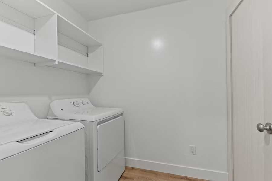 3376 S 1010 W - Photo 7 of 23