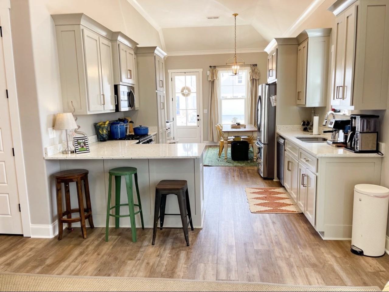 736 Turkey Oak Cv - Photo 2 of 21