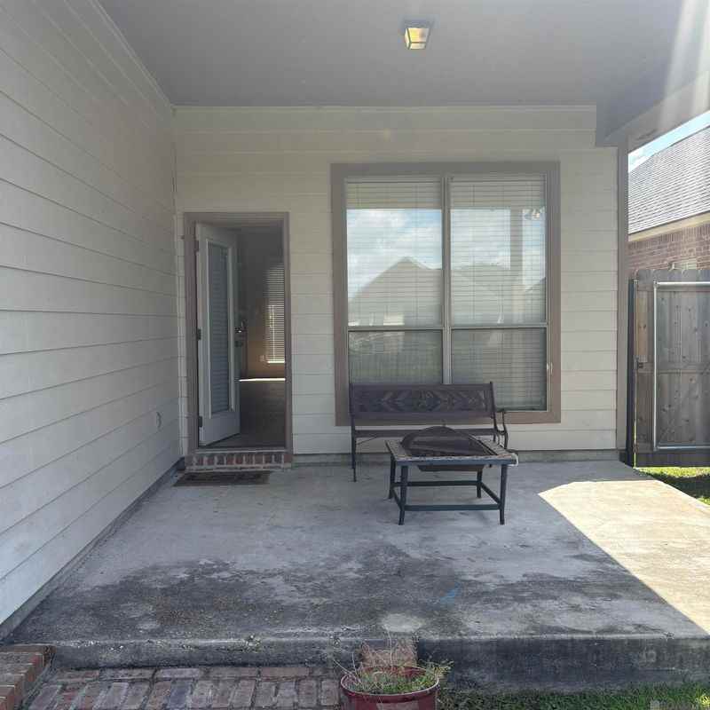 2924 Nicholson Lake Dr - Photo 4 of 15