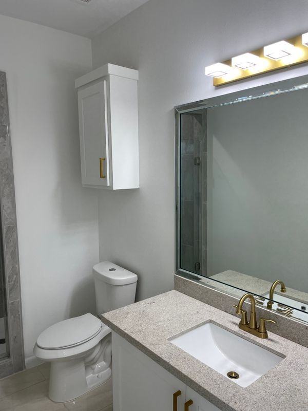 1024 N Woodson Ave - Photo 2 of 9
