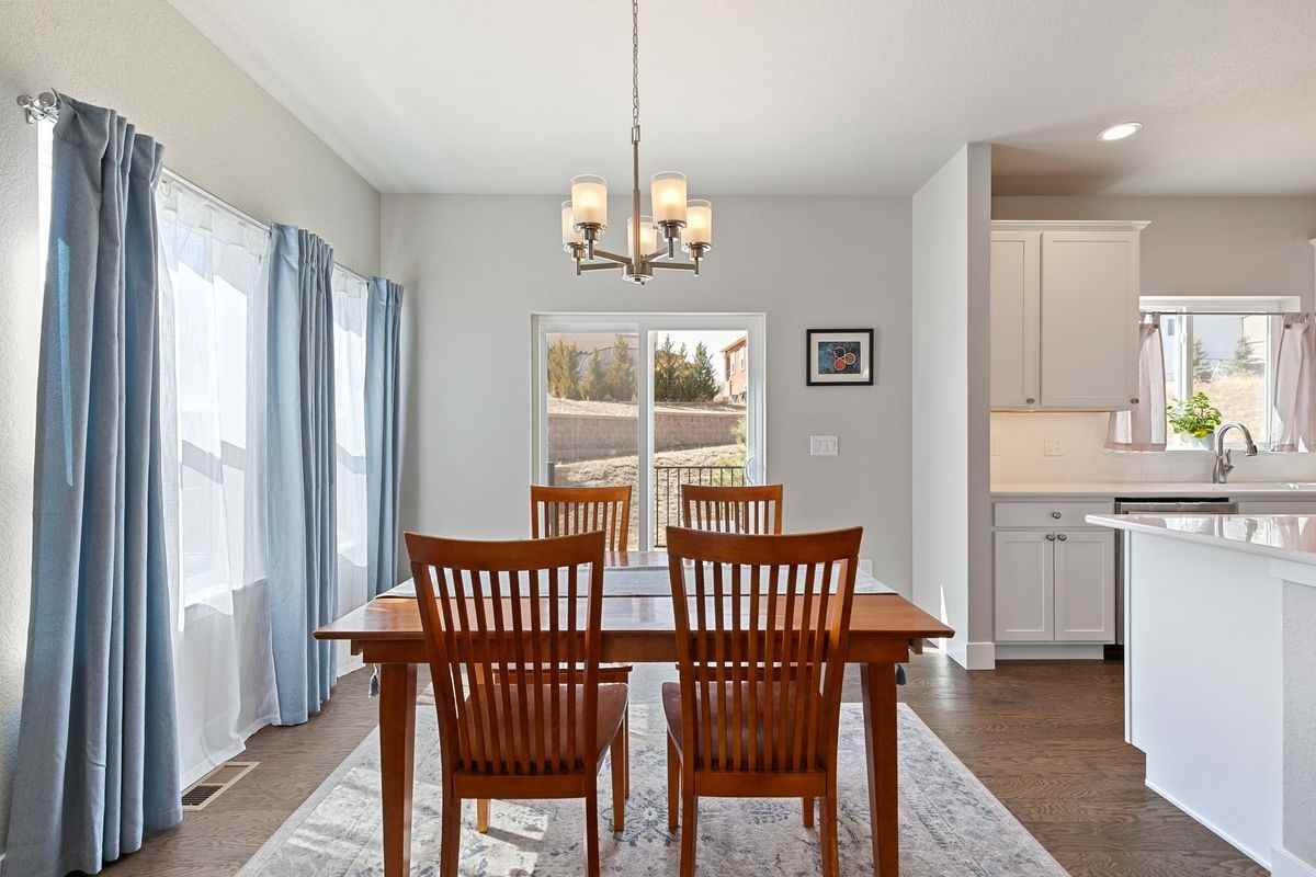 5324 Sky Top Ln - Photo 7 of 29
