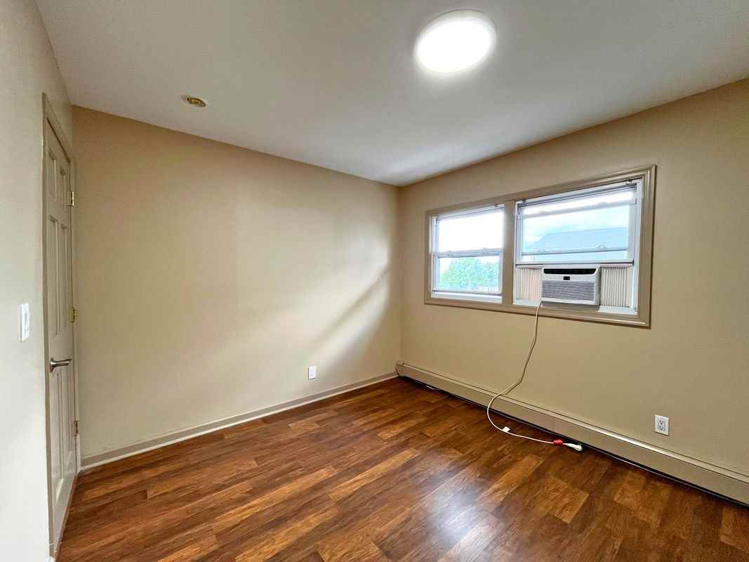 7101 Durham Ave - Photo 6 of 9