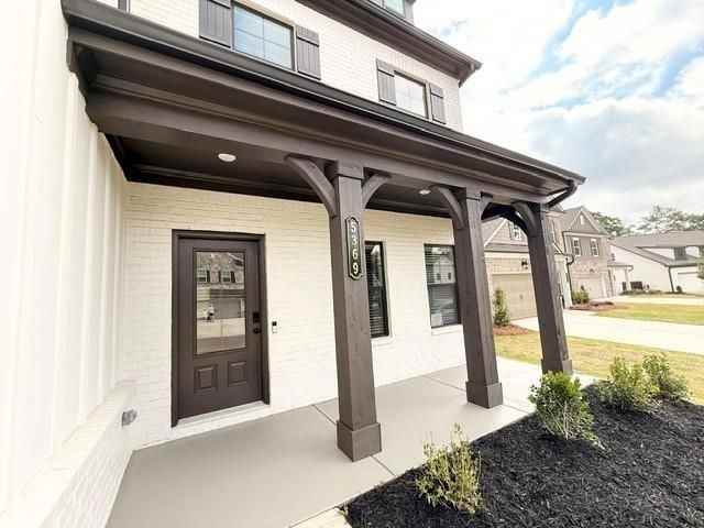 5369 Windridge Pkwy - Photo 5 of 50