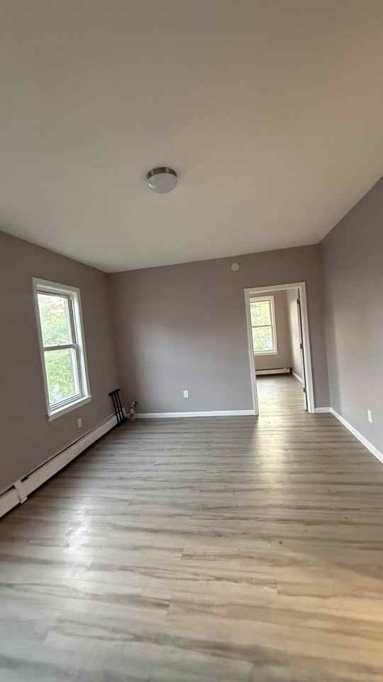 282 Bellevue Street #3B - Photo 3 of 16