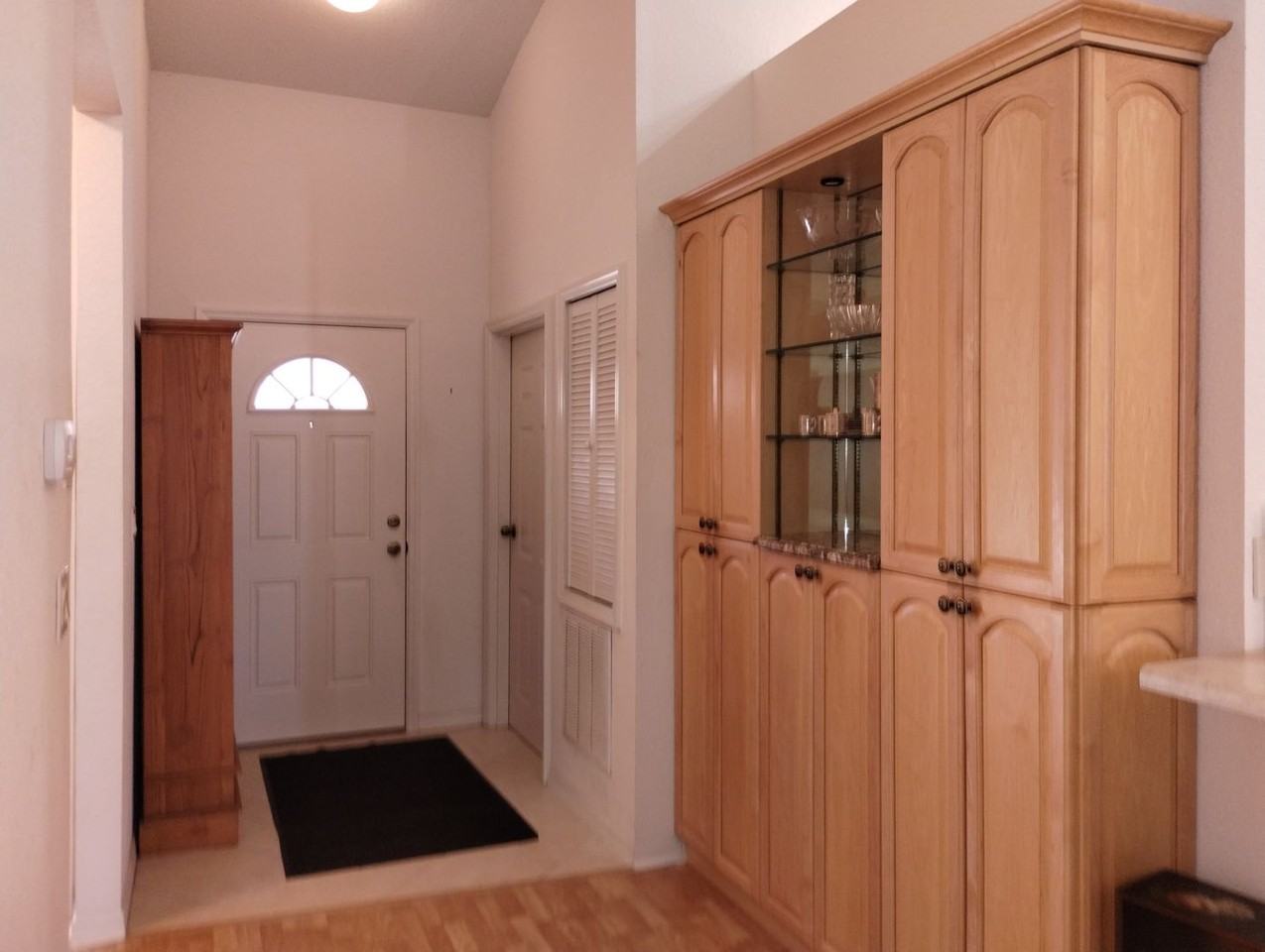 10362 Chalmer St - Photo 2 of 17
