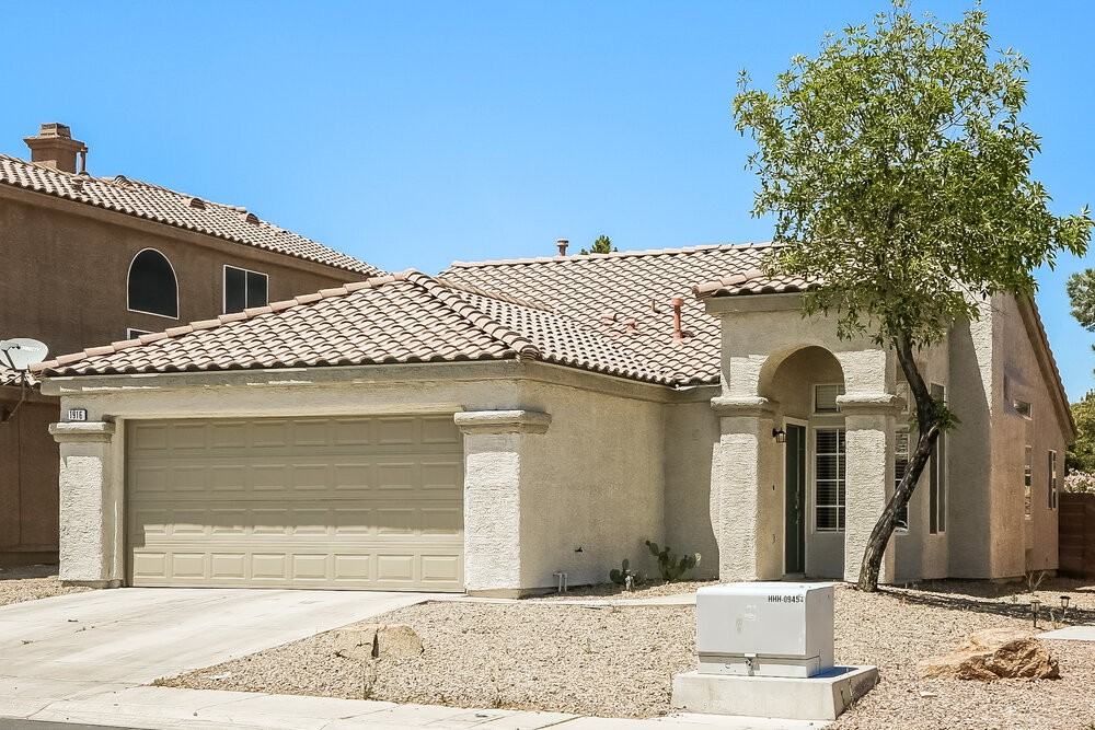 1916 Fossil Butte Way - Photo 3 of 16