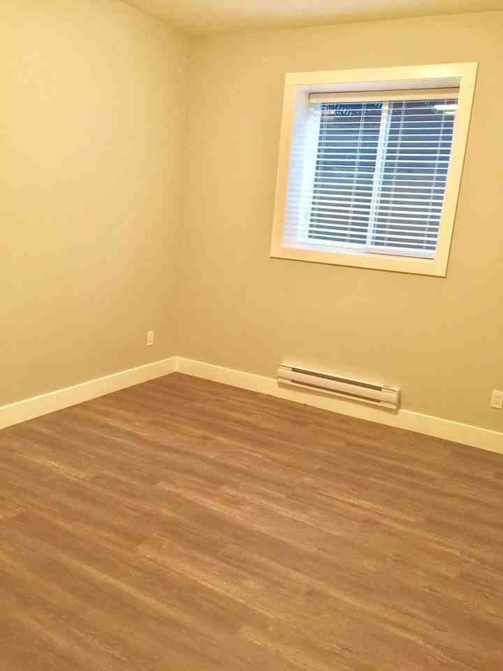 16318 28 Avenue - Photo 4 of 4