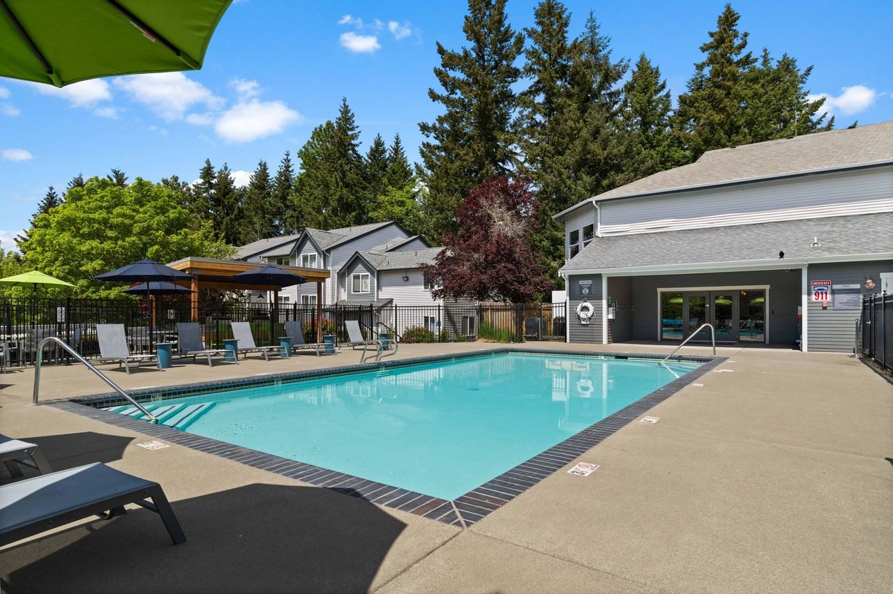 Cascade Ridge - Photo 2 of 50