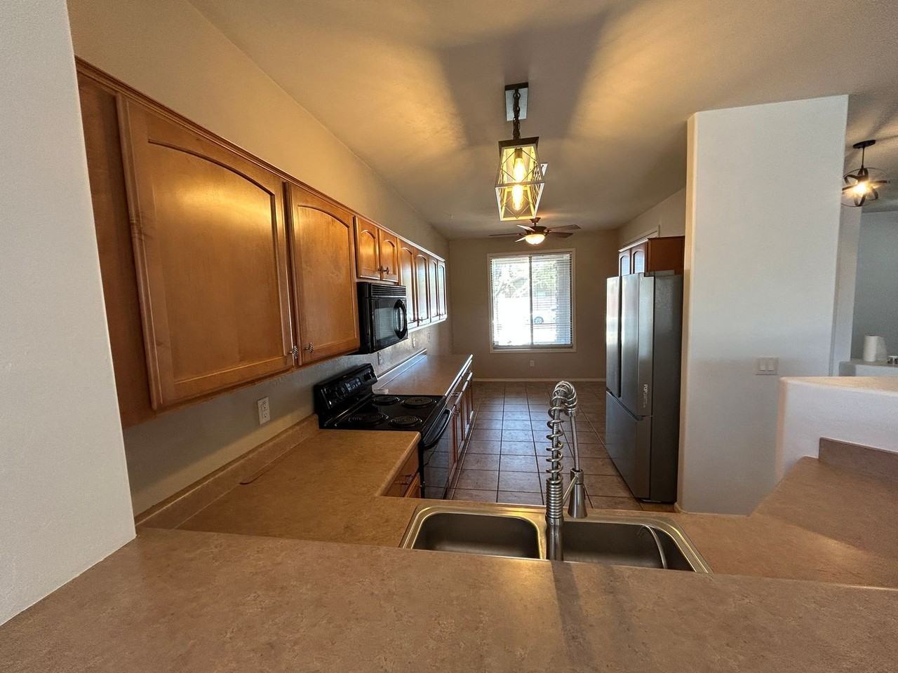 1676 S 159th Ave - Photo 7 of 20