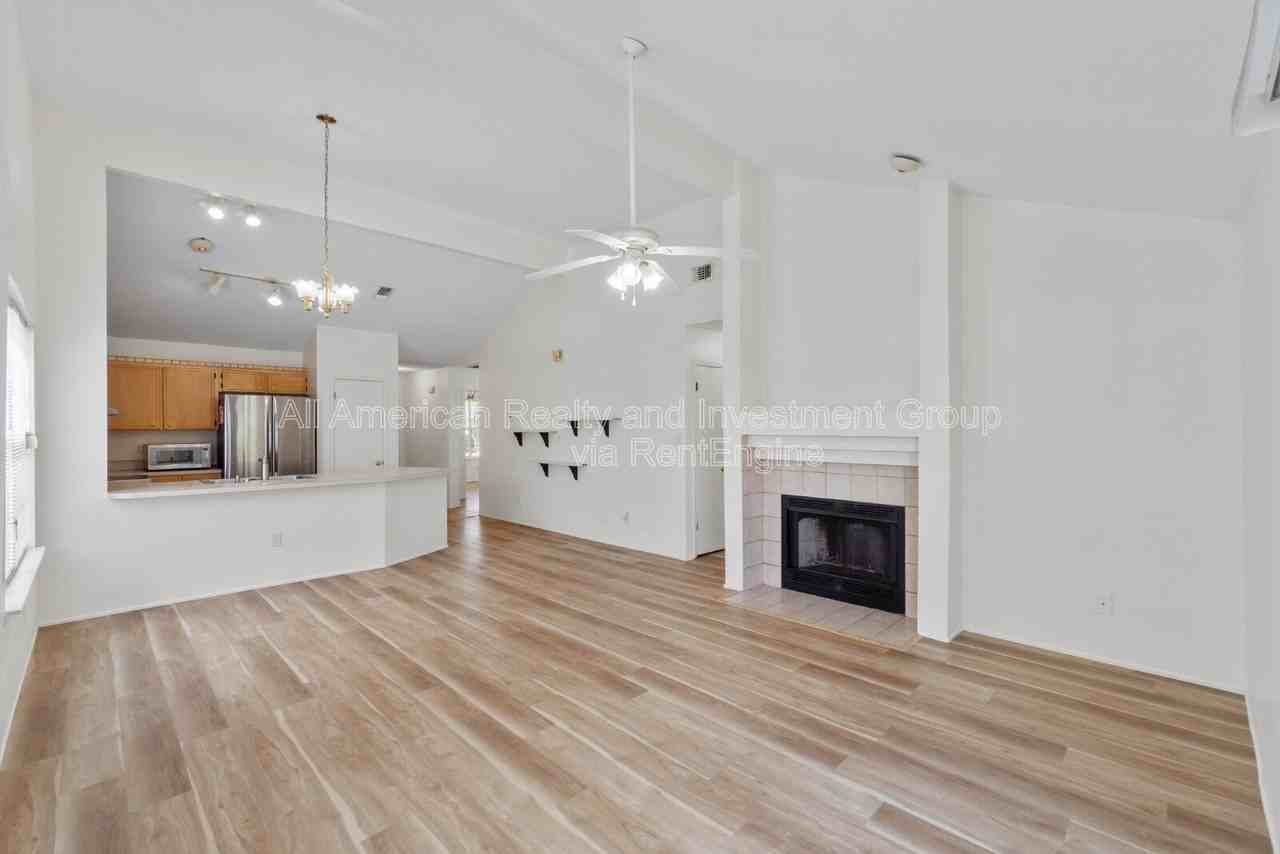 510 Woodland Park Cir - Photo 6 of 22