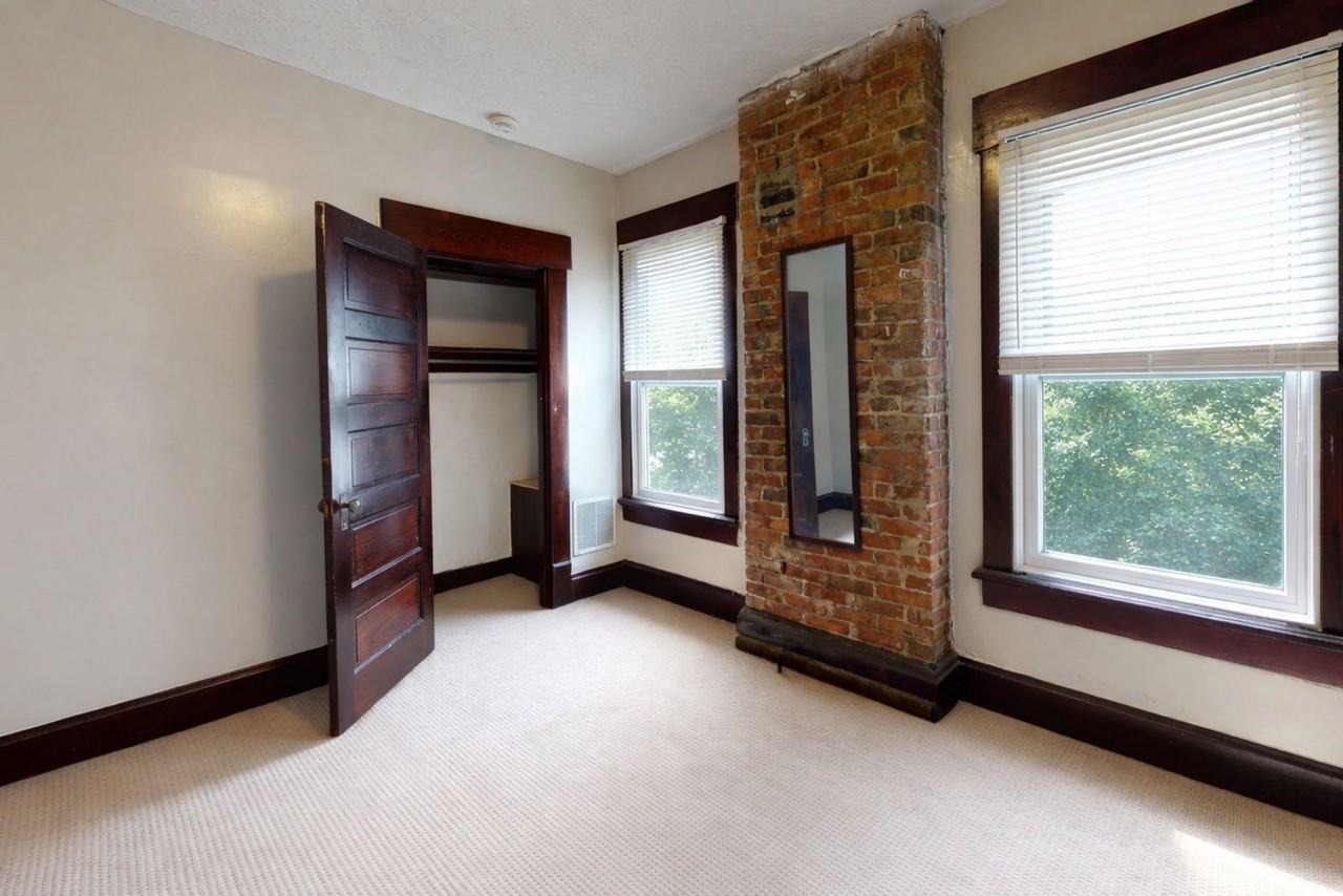 72 Euclid Ave - Photo 6 of 11