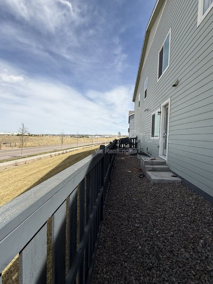 13887 Deertrack Ln - Photo 4 of 43