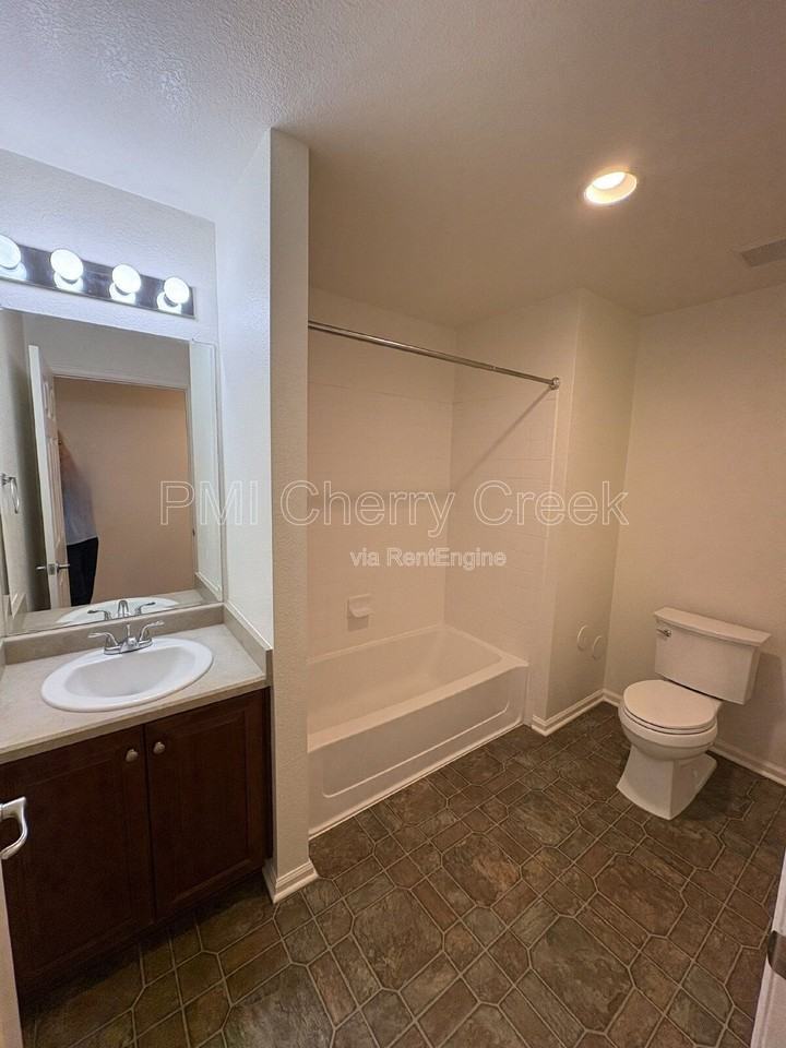 13887 Deertrack Ln - Photo 5 of 43