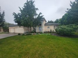 featured image of 1209 Vintage Ave