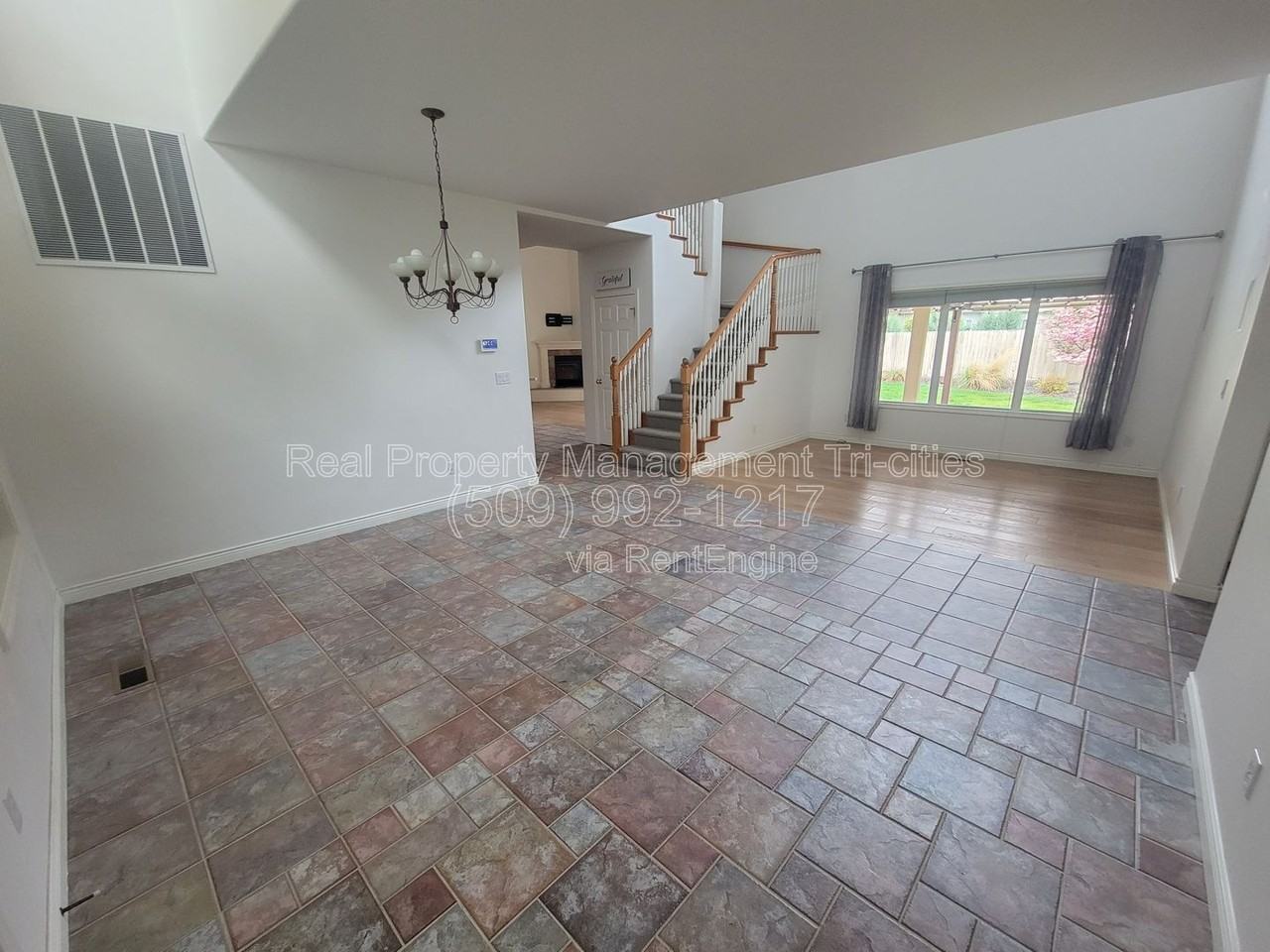 1209 Vintage Ave - Photo 3 of 19