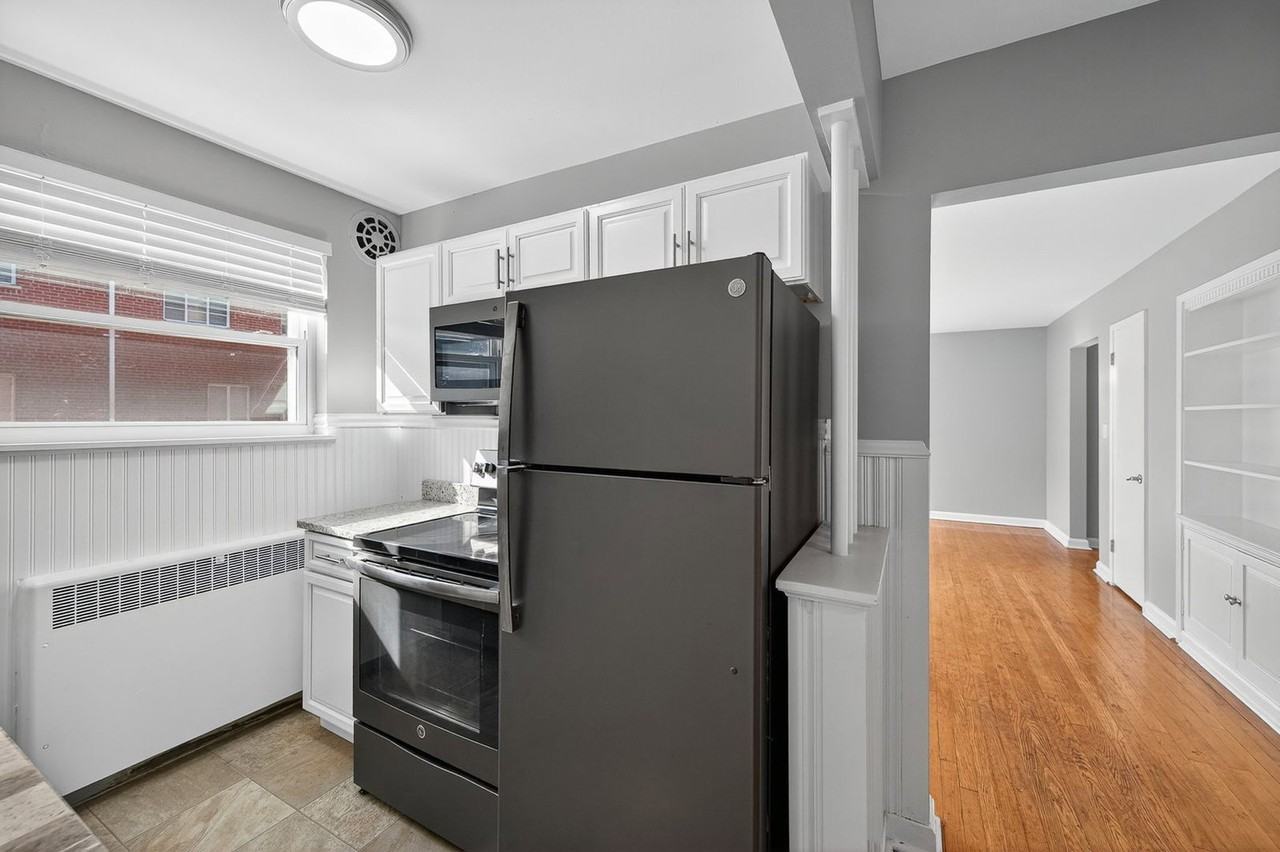 6402 Montgomery Rd #5 - Photo 4 of 17
