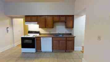 featured image of 45 1/2 Euclid Ave #F