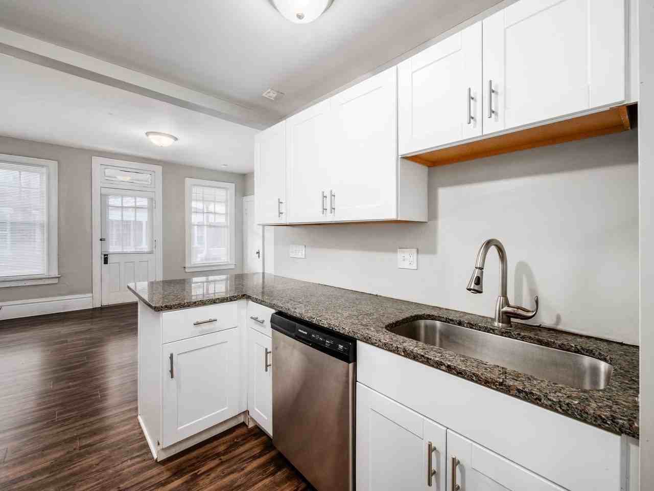 26 E 2nd Ave #19