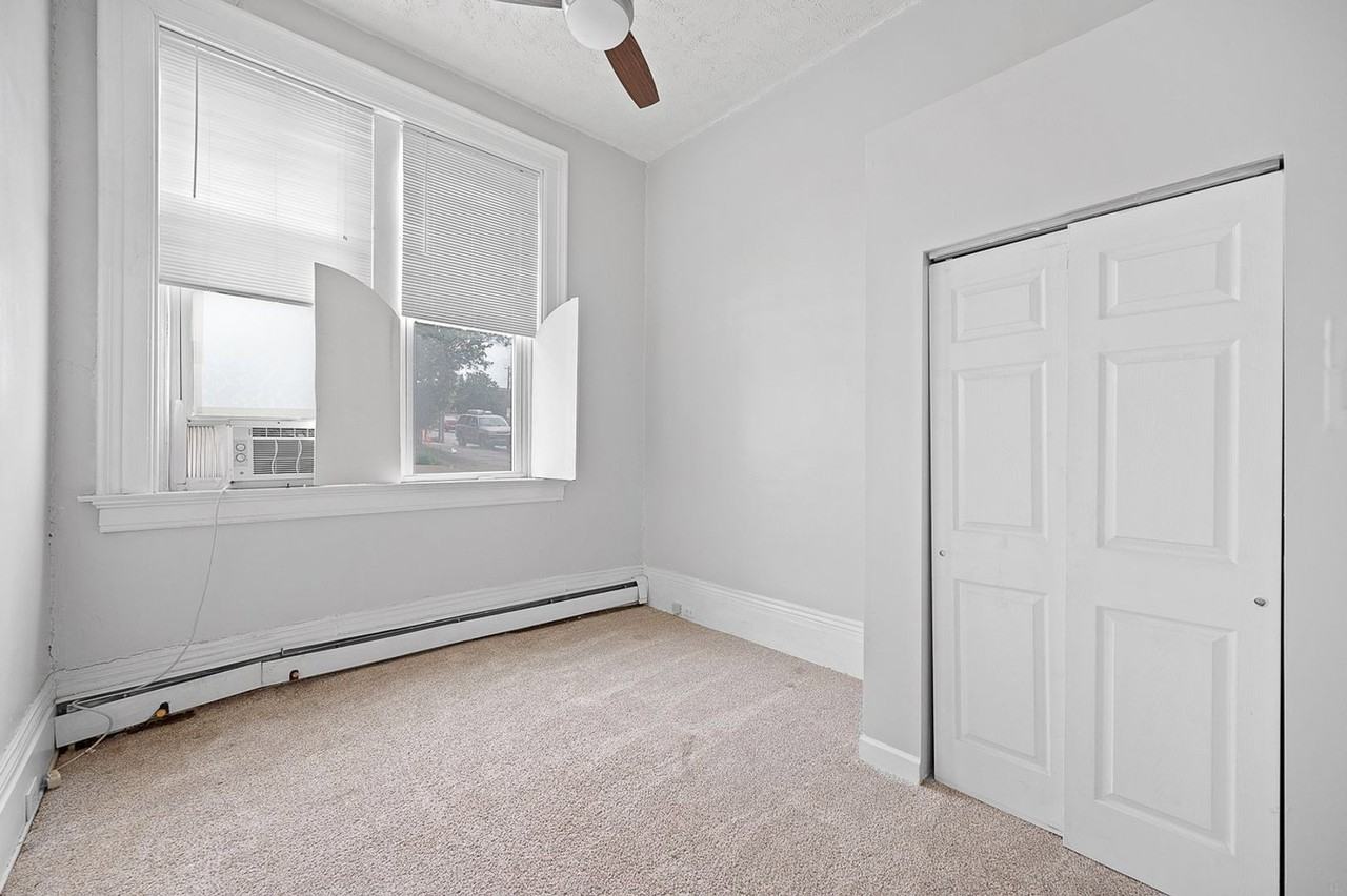 2419 Vine St #1 - Photo 7 of 14