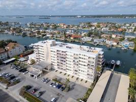 featured image of 223 Island Way #7F