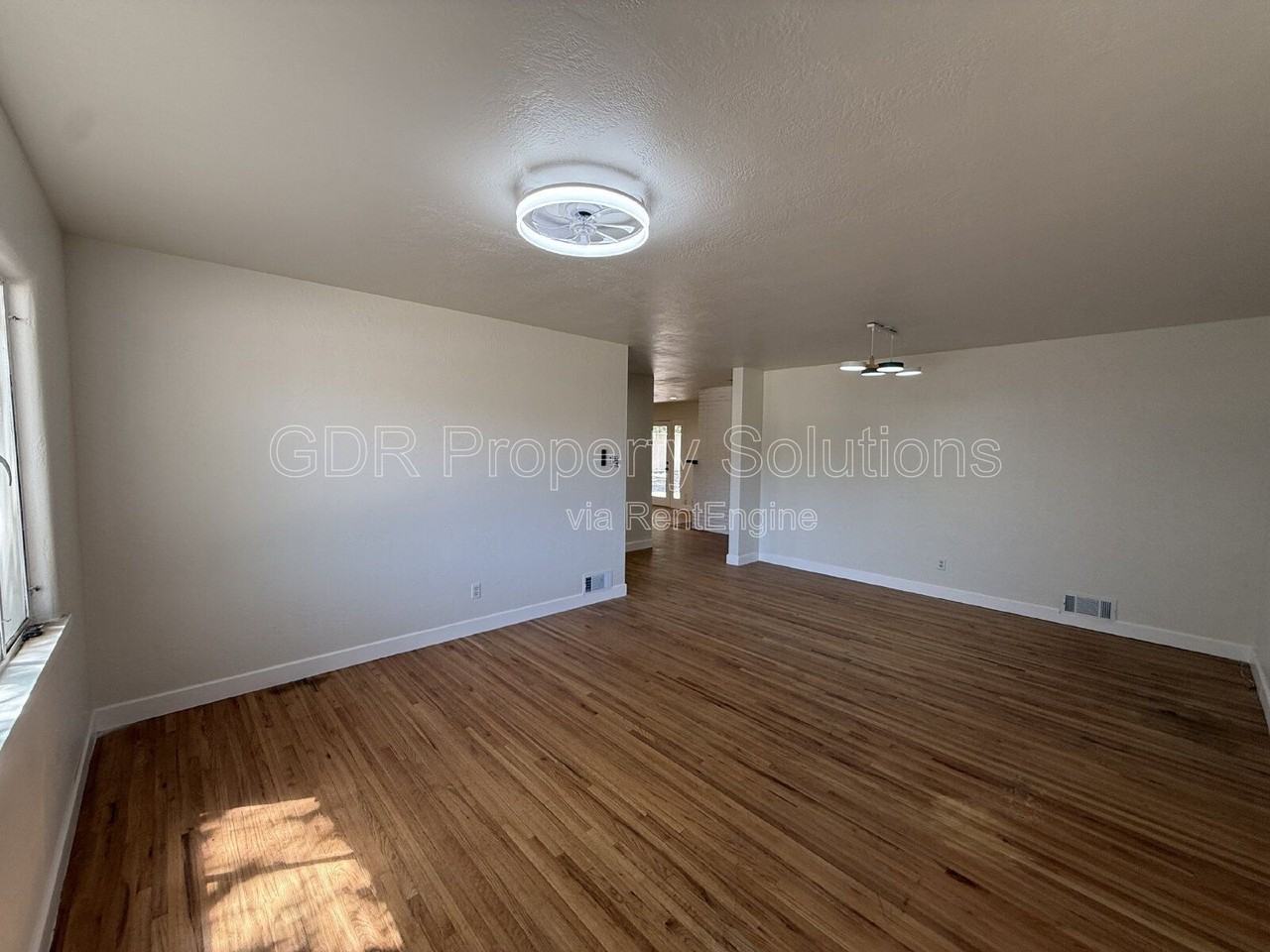 1317 Espanola St Ne - Photo 5 of 25