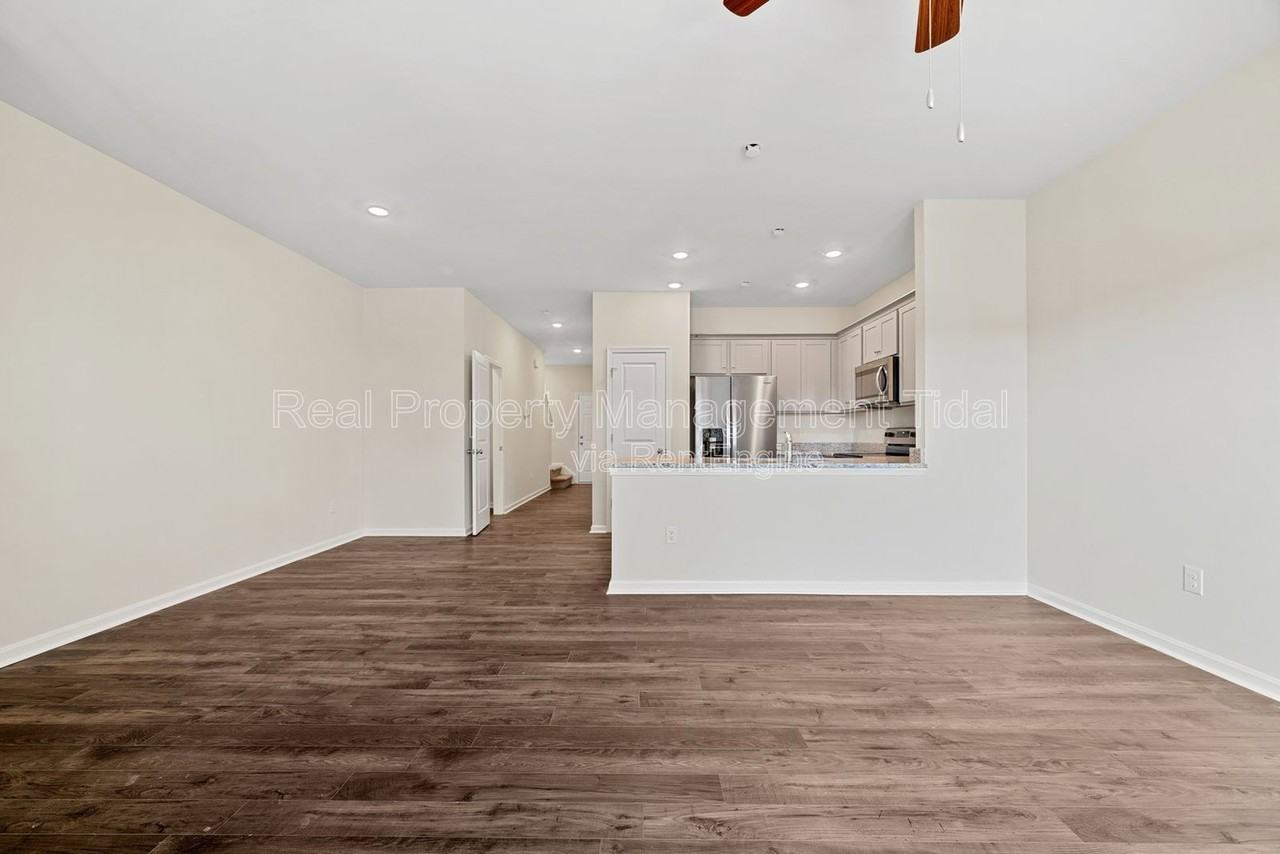 2019 Melbourne St - Photo 5 of 27