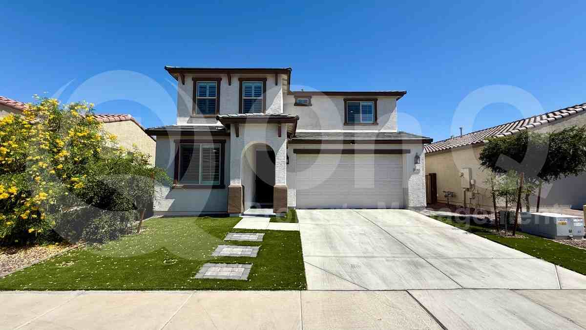 9010 W Georgia Ave - Photo 2 of 24