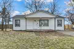 921 W Midway St - Photo 1 of 1