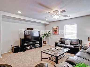 9792 Mayfair St - Photo 5 of 17
