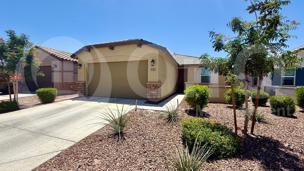 9357 W Glenrosa Ave - Photo 2 of 20