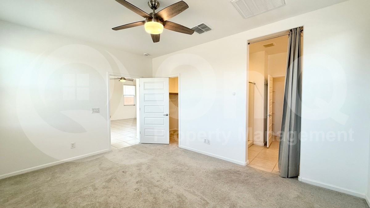 9357 W Glenrosa Ave - Photo 7 of 20