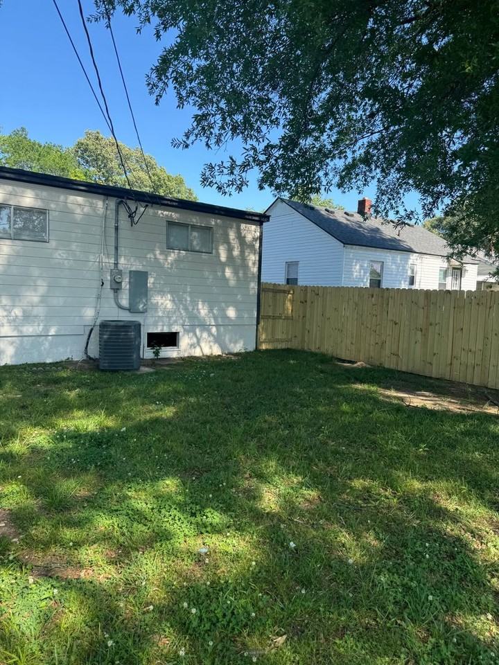 297 Eastview St - Photo 3 of 17
