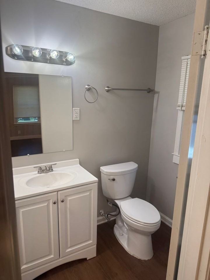 1265 S Highland St - Photo 2 of 15