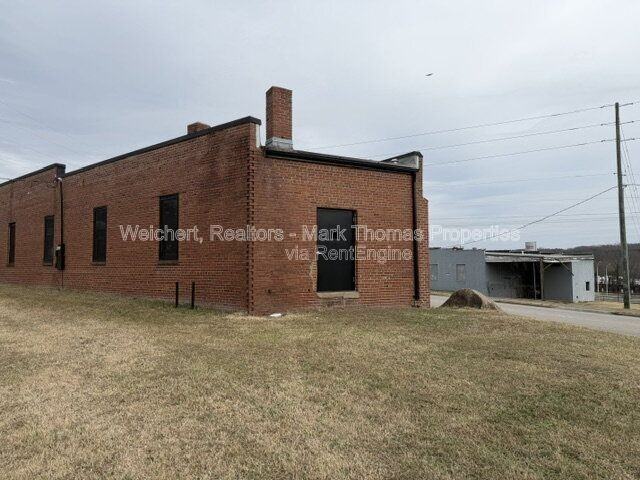141 Depot St - Photo 6 of 22