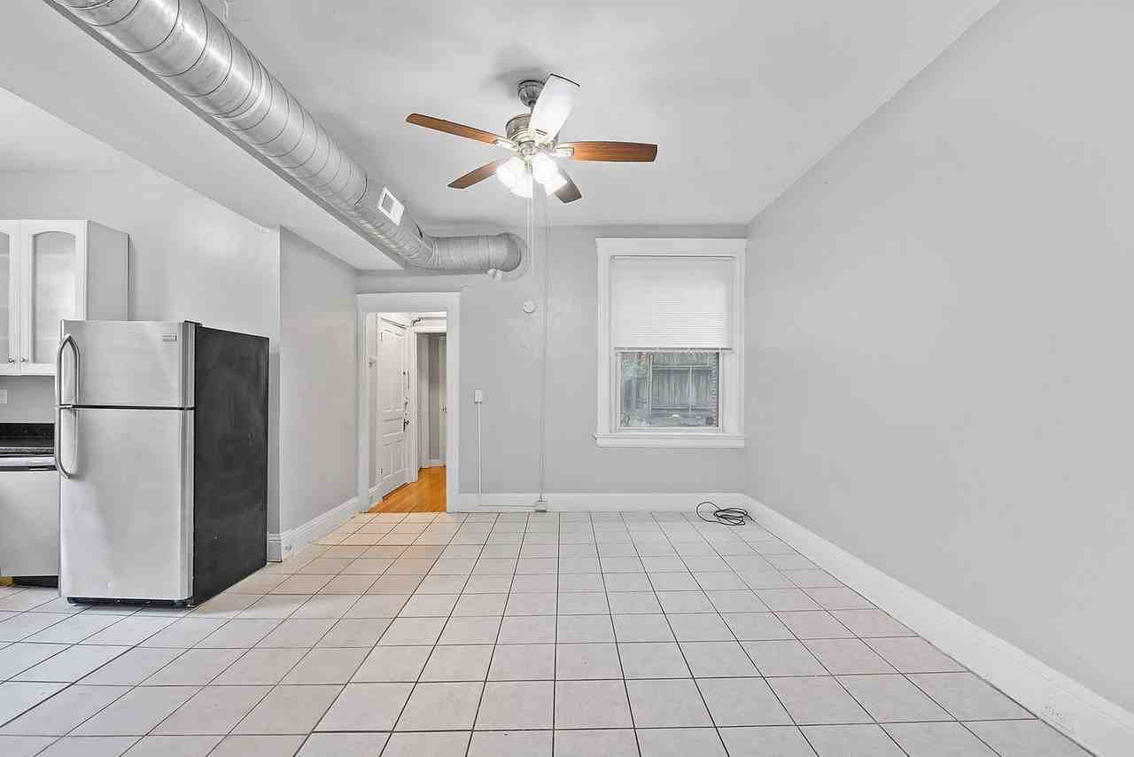 60 W Mcmillan St #1 - Photo 5 of 21