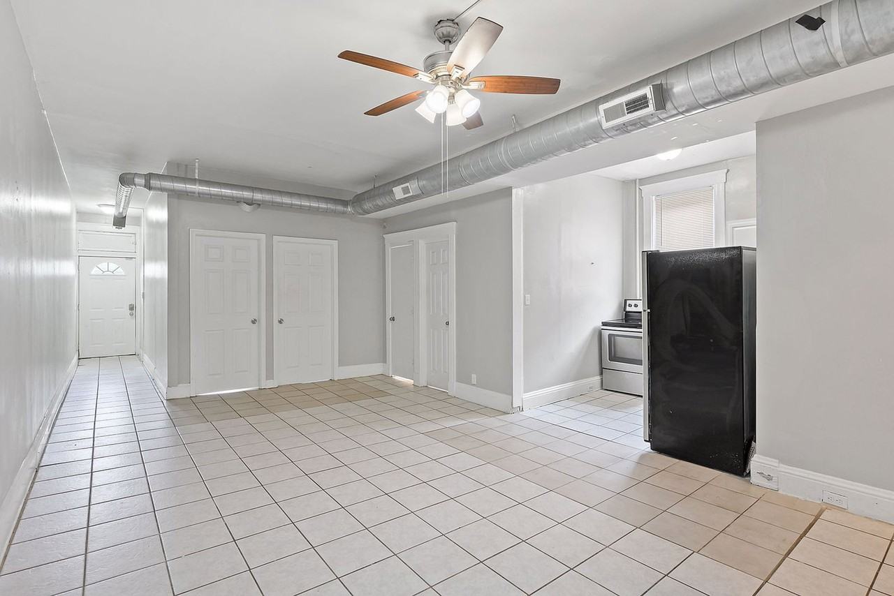 60 W Mcmillan St #1 - Photo 6 of 21