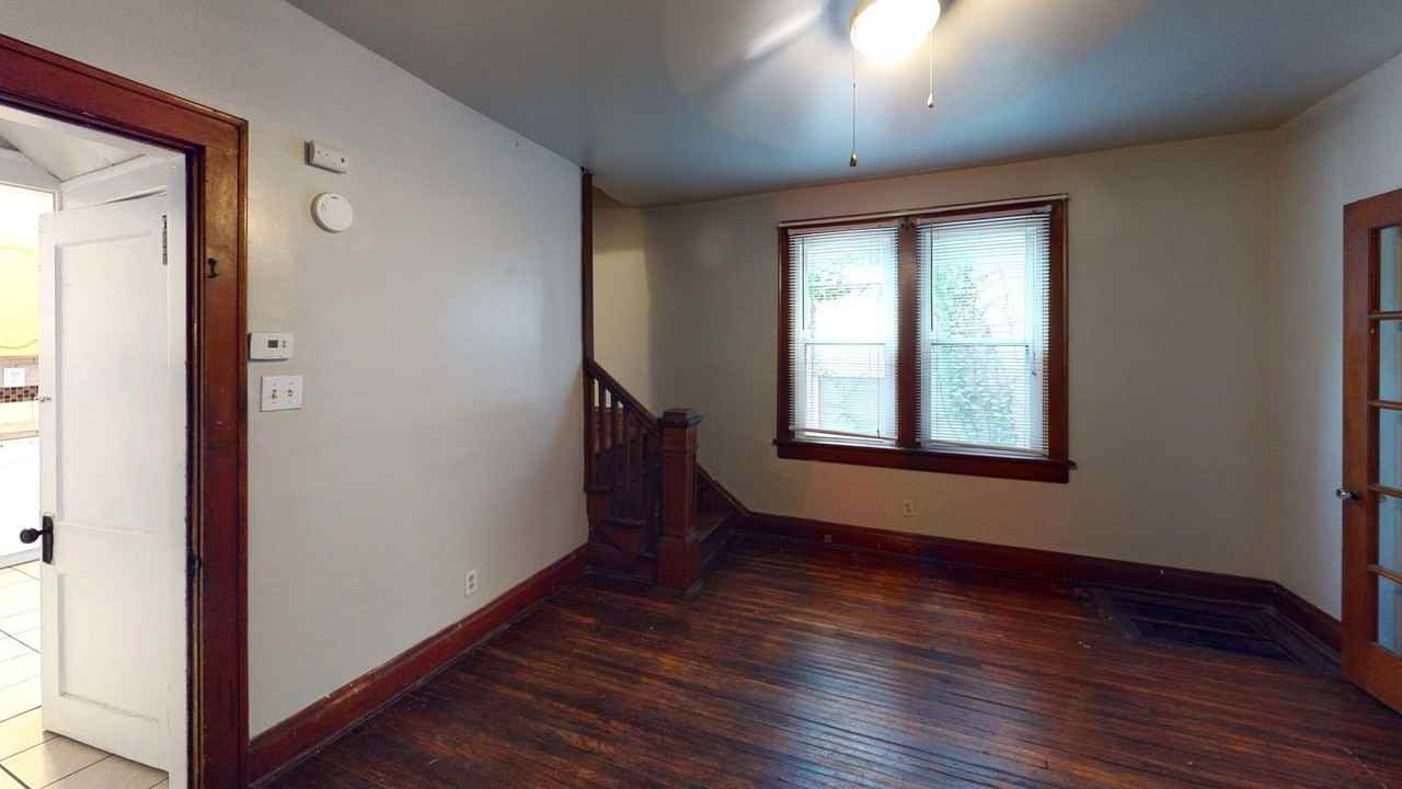 383 E 13th Ave - Photo 6 of 18