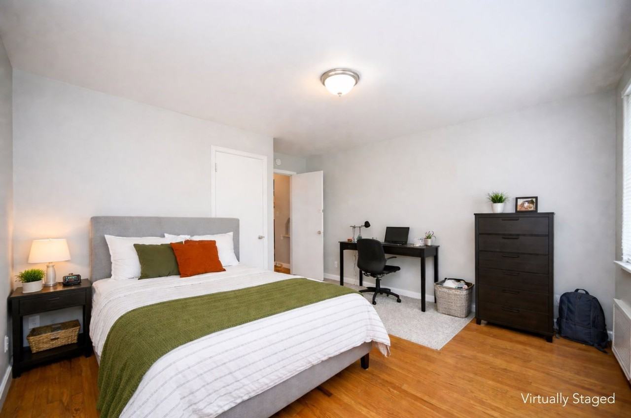 203 Loraine Ave #4 - Photo 3 of 12