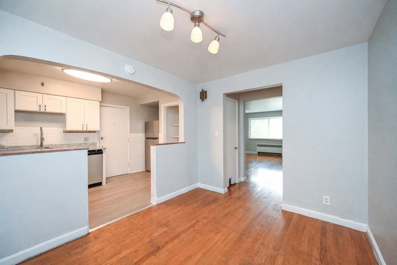 203 Loraine Ave #4 - Photo 5 of 12