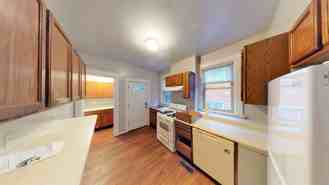 2424 W Clifton Ave - Photo 1 of 1