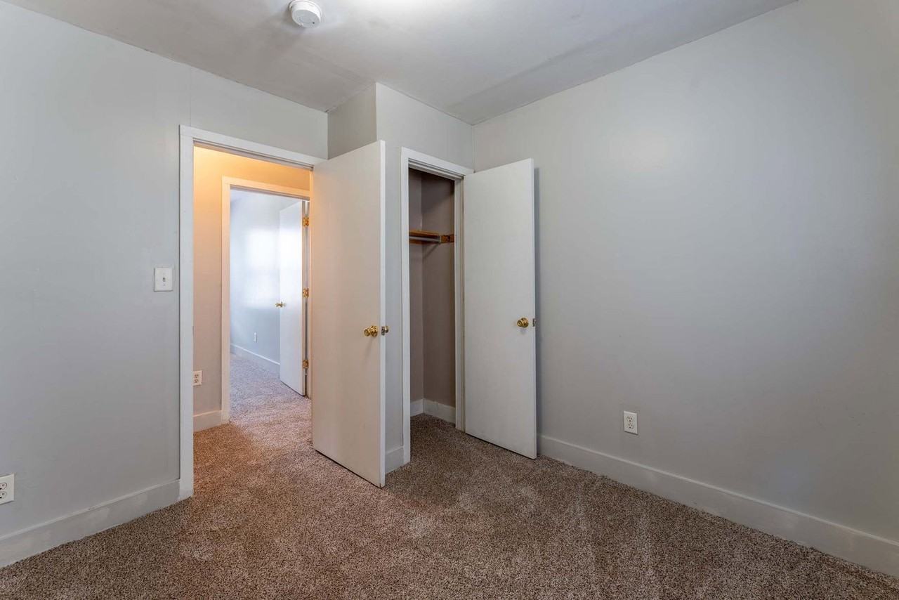 1300 N 5th St - Photo 6 of 13