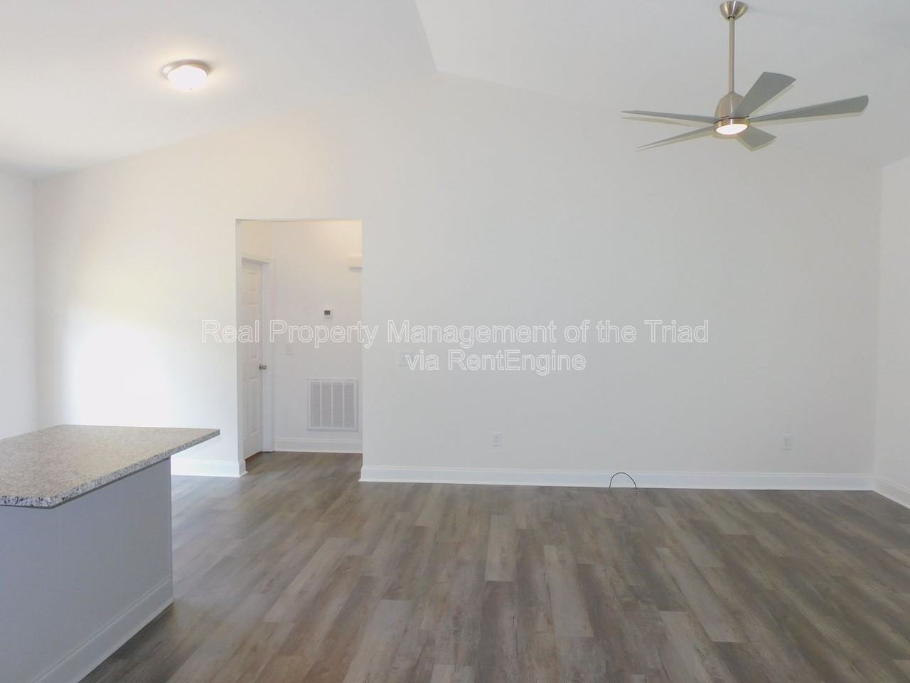 3773 Hinshaw Country Rd - Photo 3 of 22