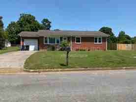 104 Camellia Dr - Photo 1 of 1