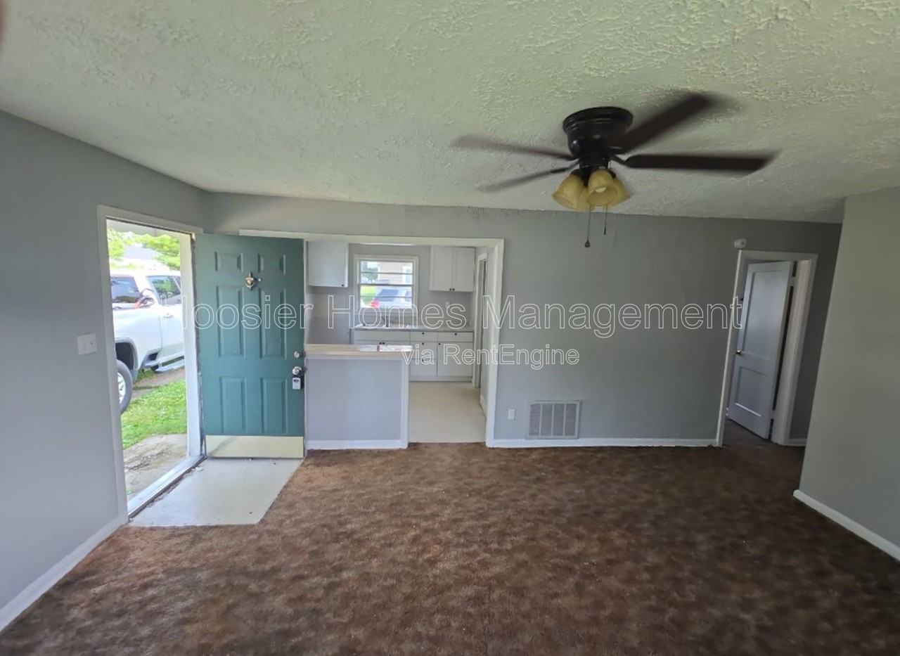2202 N Kitley Ave - Photo 4 of 7