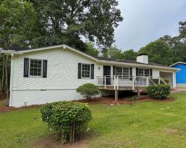 427 Birch Ln Se - Photo 1 of 1