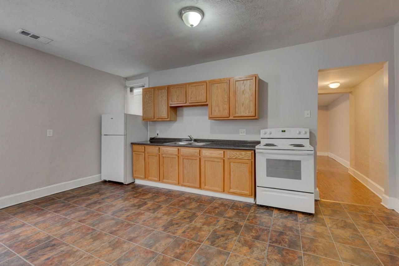 434 Elizabeth St #2 - Photo 5 of 12
